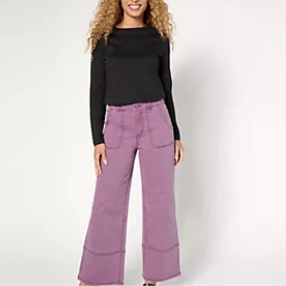 LOGO by Lori Goldstein black cherry wide leg crop Jeans